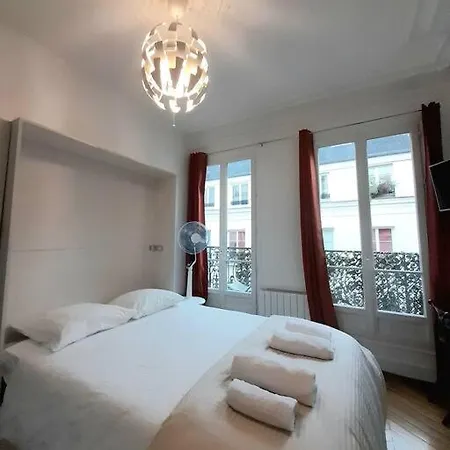 Heart Of Haussman Quiet & Balcony Apartmán *