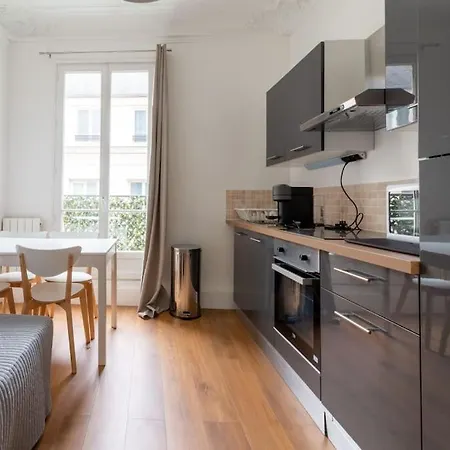 Heart Of Haussman Quiet & Balcony Daire *